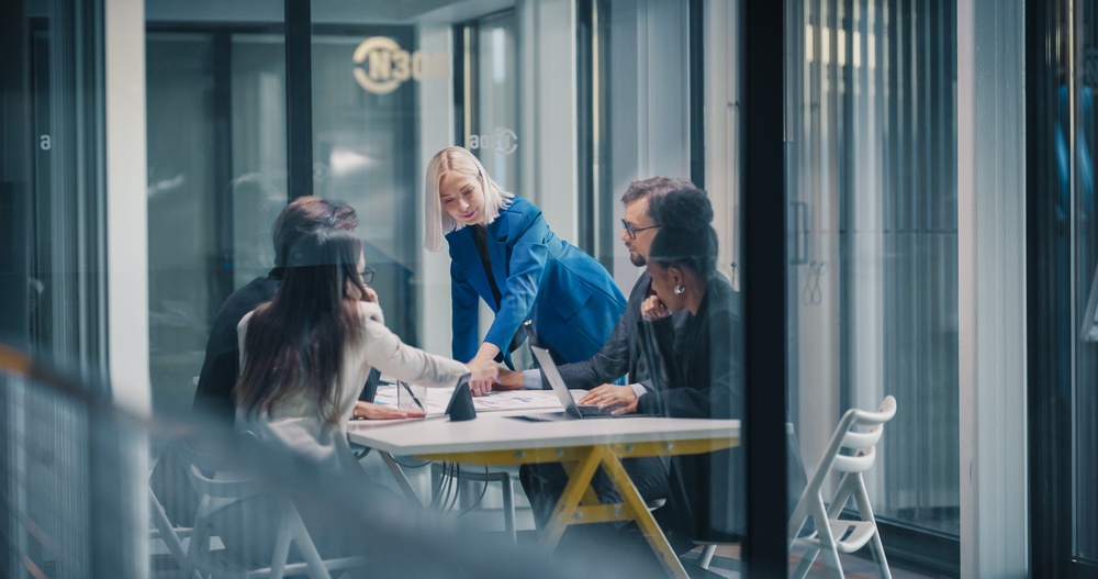 CEO interviewing a fractional CTO candidate for technology leadership